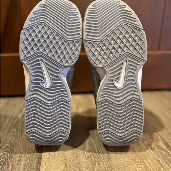 Nike LeBron Witness 8 basketball shoes. Never worn.  
Size 9 men’s 10.5 women’s - Picture 5 of 5